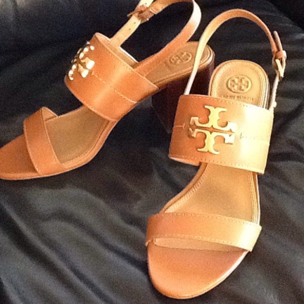 Tory Burch "Everly" 65 mm sandals